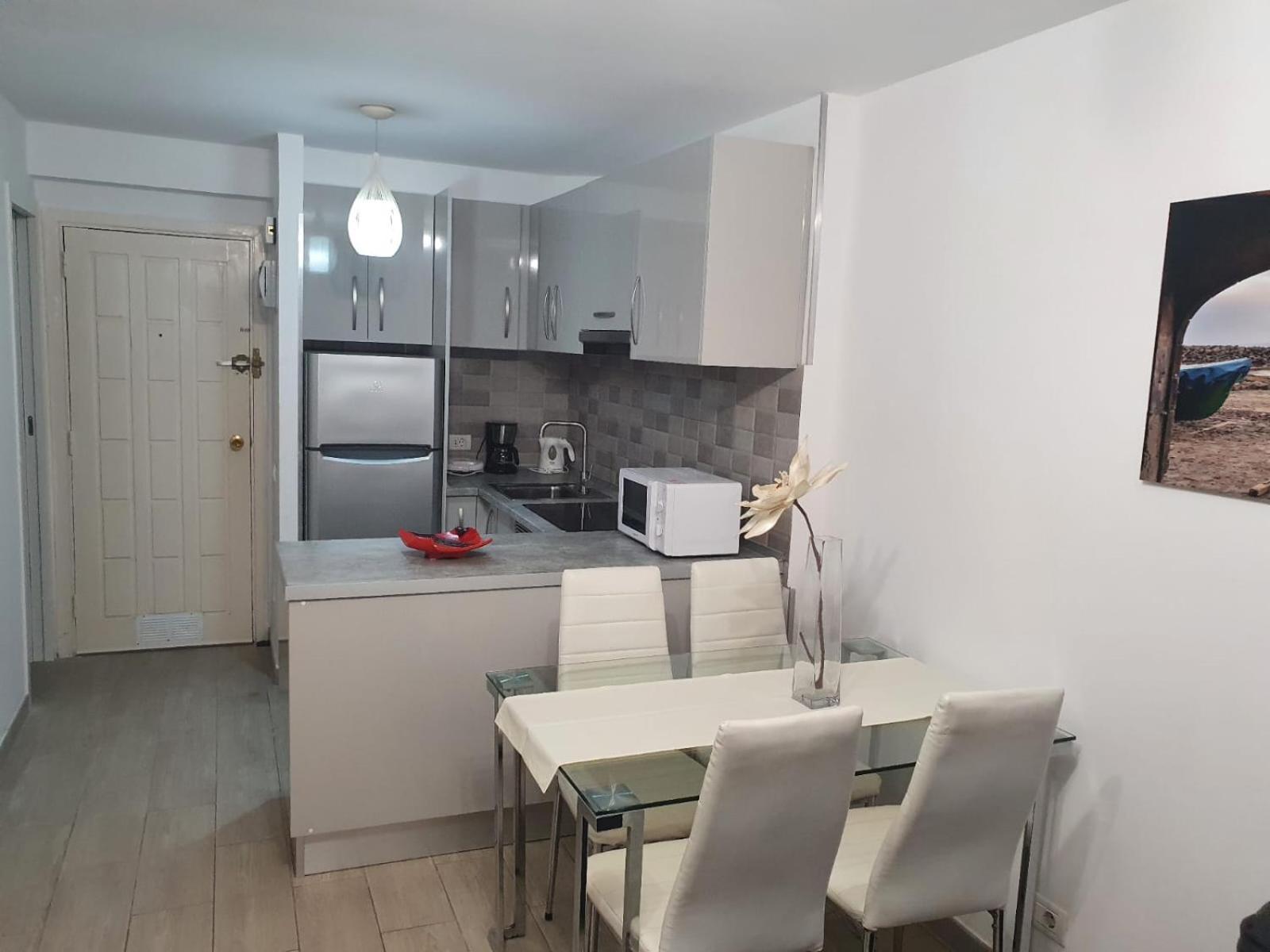 Apartamento Torres Del Sol Arona  Εξωτερικό φωτογραφία